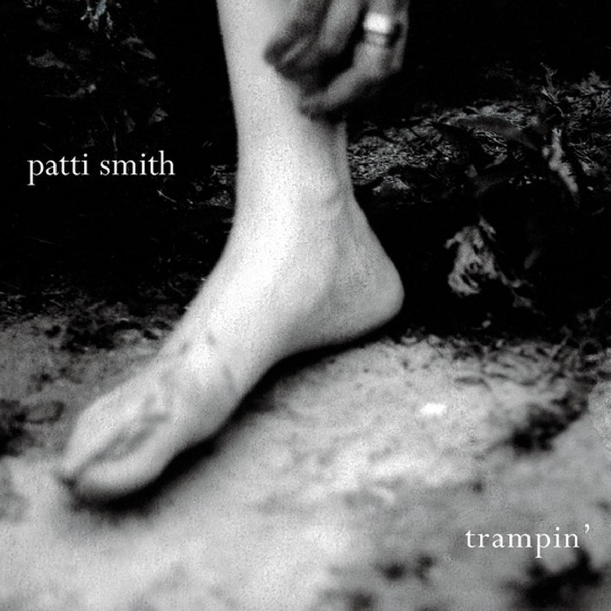 Trampin' by Patti Smith album cover