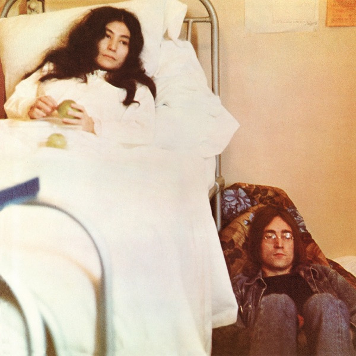 Unfinished Music No. 2: Life with the Lions by John Lennon and Yoko Ono album cover