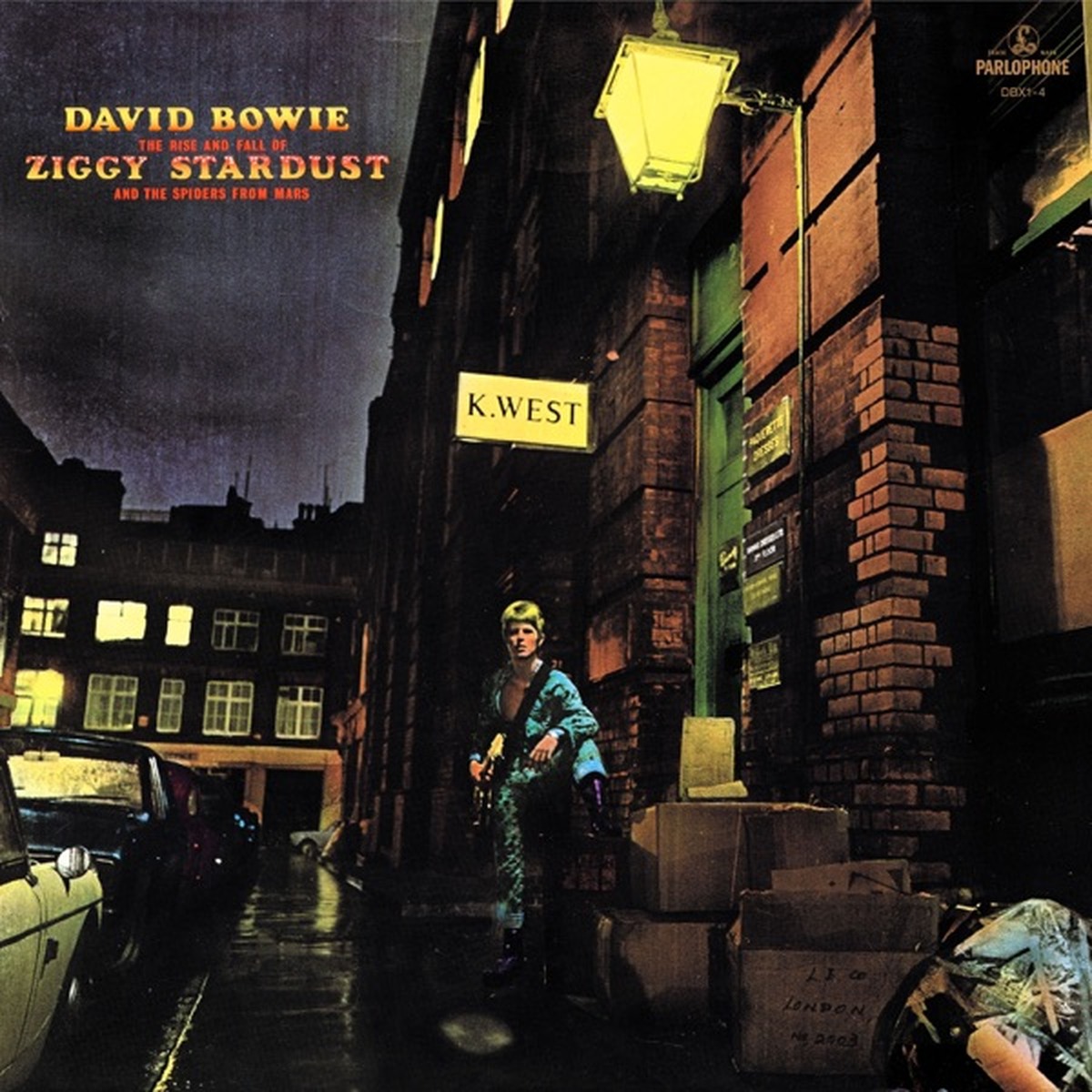 The Rise and Fall of Ziggy Stardust and the Spiders from Mars by David Bowie